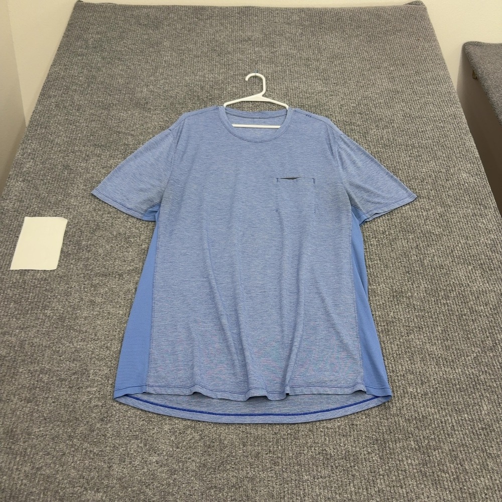 Lululemon T Shirt Mens 23x34 Blue Polyester Pocket Crew Neck Activewear Athletic